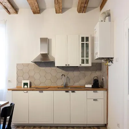 Traditional Italian House - Apartamento *